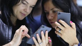 Мобилните телефони стават отживелица до 5 години