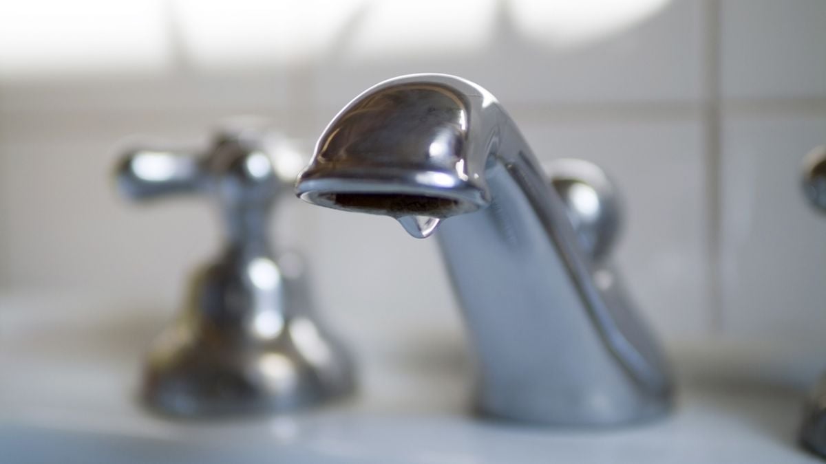 Ето къде ще спират водата утре в София 