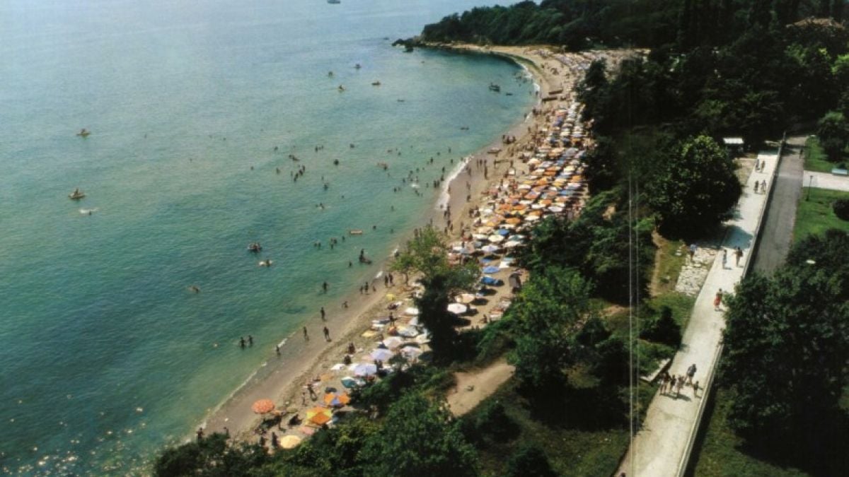 Когато "Балкантурист" ни водеше на море