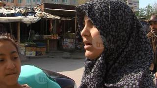 "Бурка" от Пазарджик: Ровят ми чантата, търсят бомба 