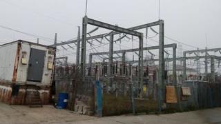 Крадци отмъкнаха километри медна обшивка на кабели и причиниха щети за 100 000 лв.