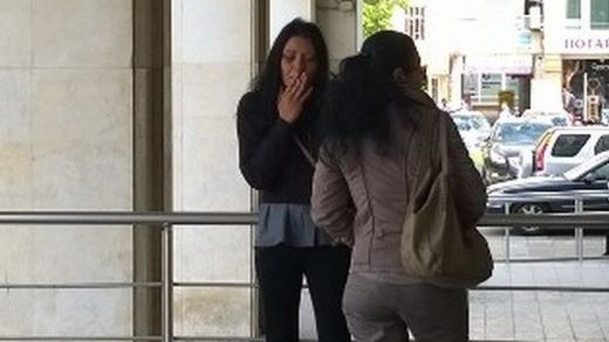 Проститутката Петя Хакера, наръгала 7 пъти поляк, отърва затвора: Обещавам да бъда послушна