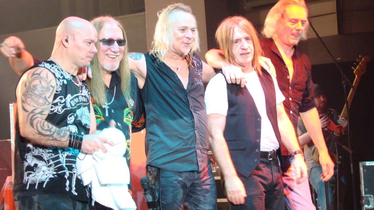 Спечелете с БЛИЦ билет за концерта на URIAH HEEP!