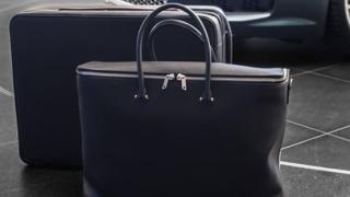 Караш скъпа кола! Дай още 10 500 евро за комплект специални куфари 