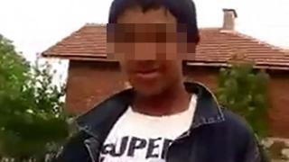 Седмокласникът Мишо: Имам 8 пръста на ръцете, 7 на краката, 2 плюс 2 прави 5… (СКАНДАЛНО ВИДЕО)