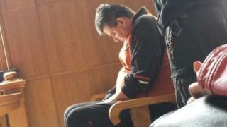 "Убиецът от аудито", който закла жена си с макетно ножче, обжалва присъдата