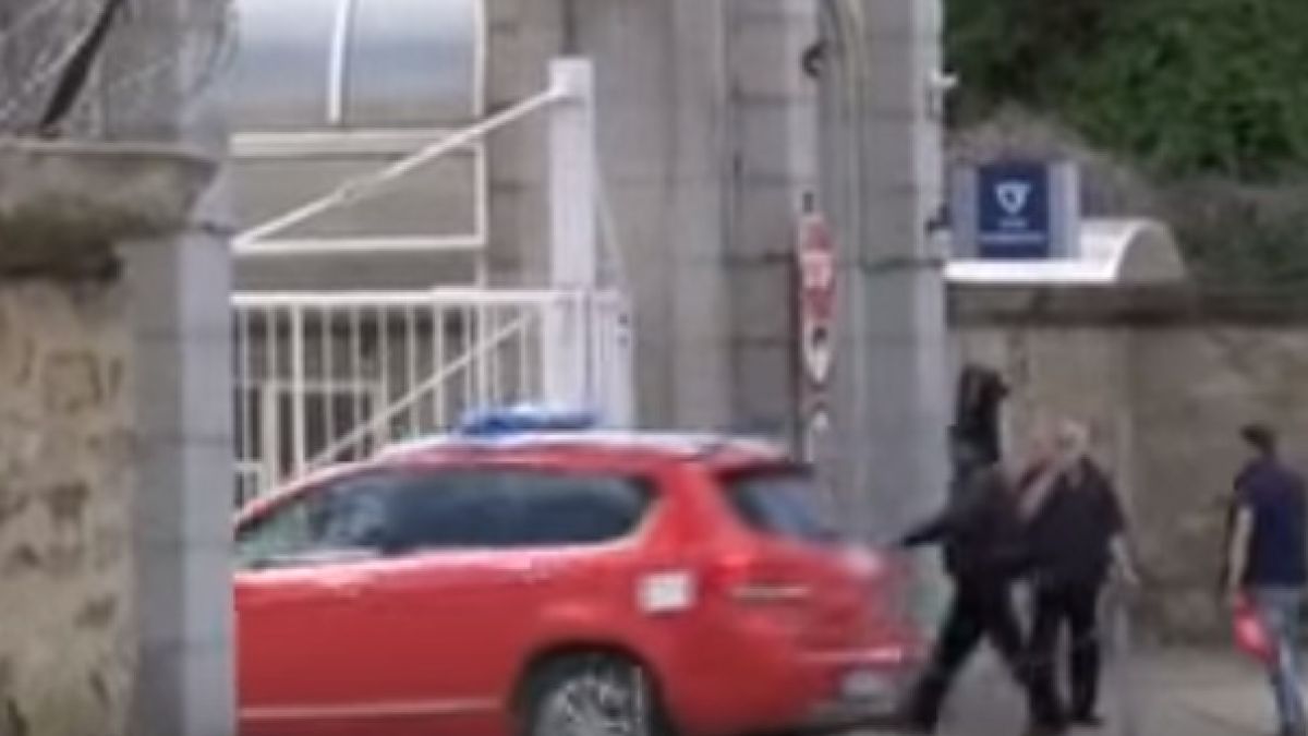 В пожар, а не от взрив са загинали двамата работници (ВИДЕО)