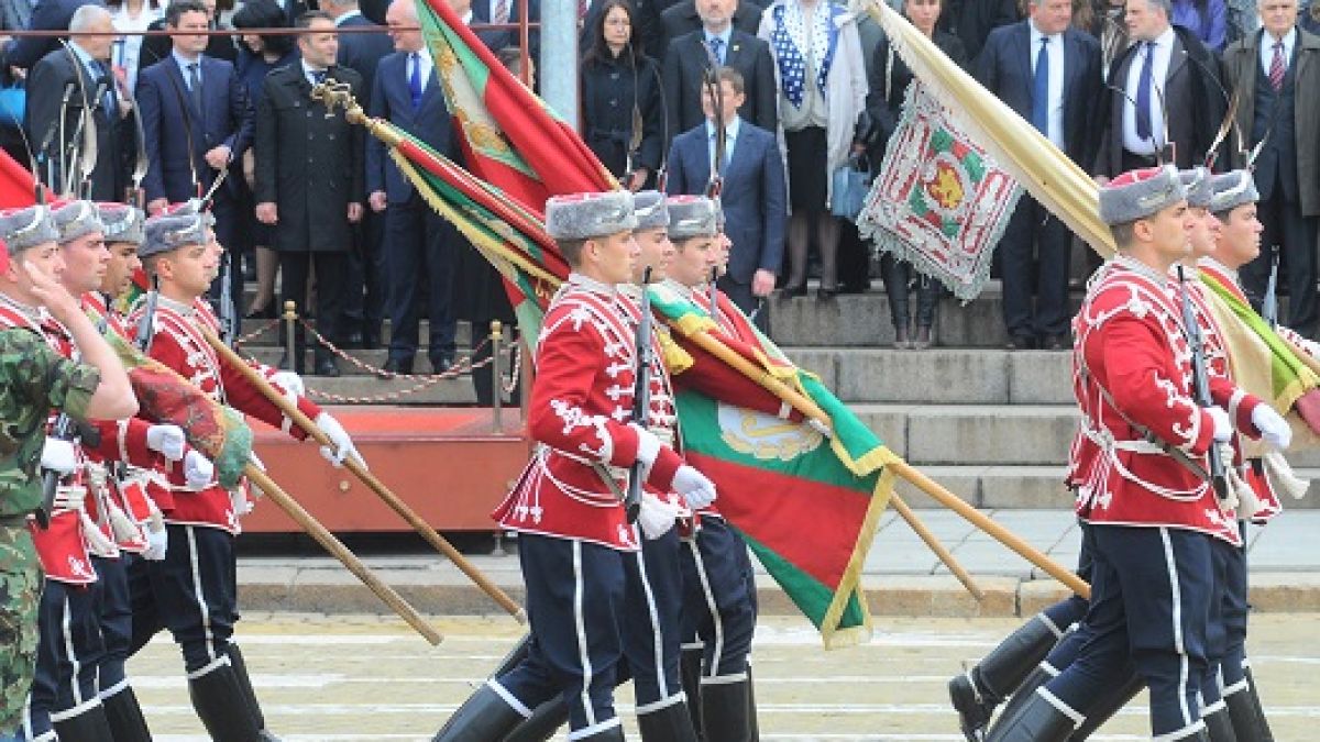 Няколко смайващи неща, които не знаете за българската армия (ВИДЕО)