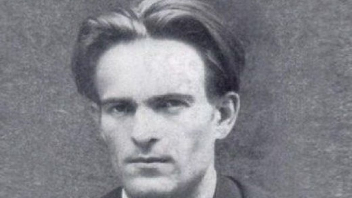Гавра с паметта на Вапцаров! Магазин в Банско се рекламира със слова на поета (СНИМКА)