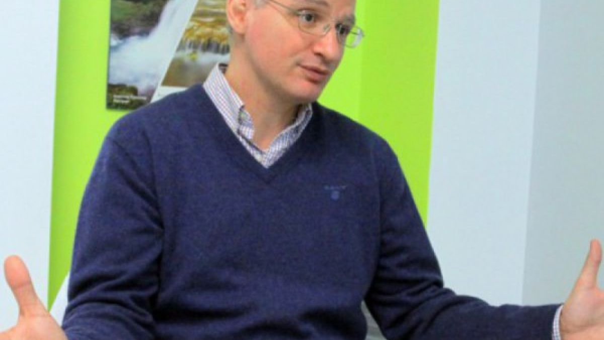 Преуспяващият лекар, който се върна от Германия, издържа само 2 месеца в наша болница