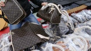 Търговка на чанти претърпя пълен крах в Златните 