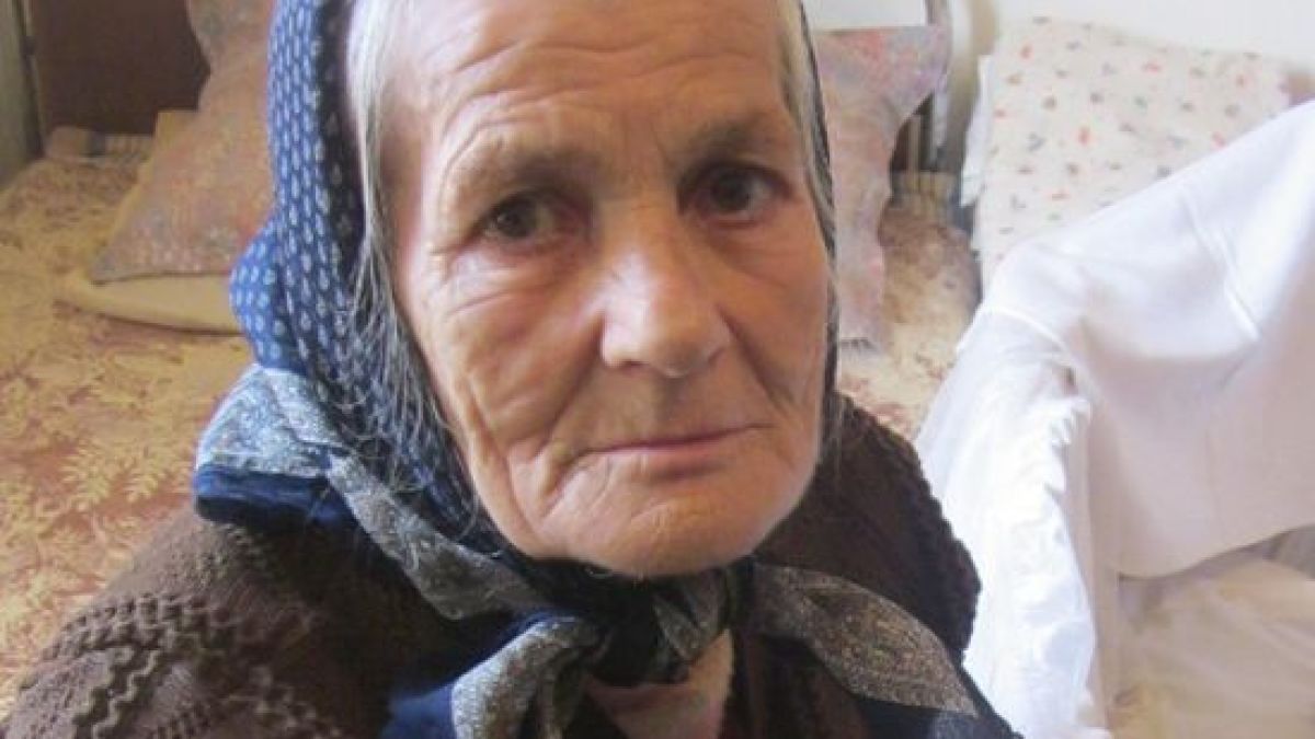 Старица, отгледала 22 деца, се грижи за правнуче със 150 лева пенсия 