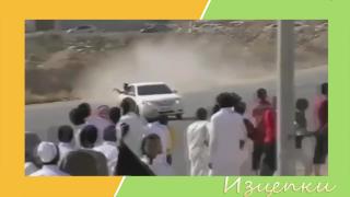 Арабски шофьори унижават всички на пътя (ВИДЕО)