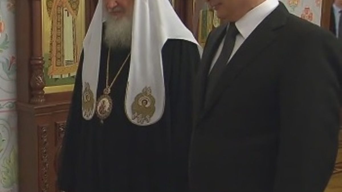 "Прото тема": Путин прави православна империя с тайната помощ на Ватикана 