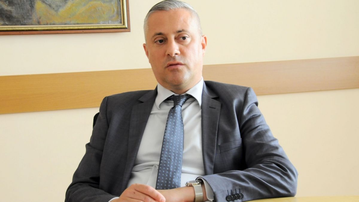 Решаващите часове за бъдещето на СДС започнаха и ето какво каза Лукарски