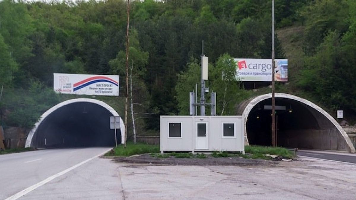 Извънредна ситуация на АМ "Хемус": Шофьорите да внимават, ето какво се случва 