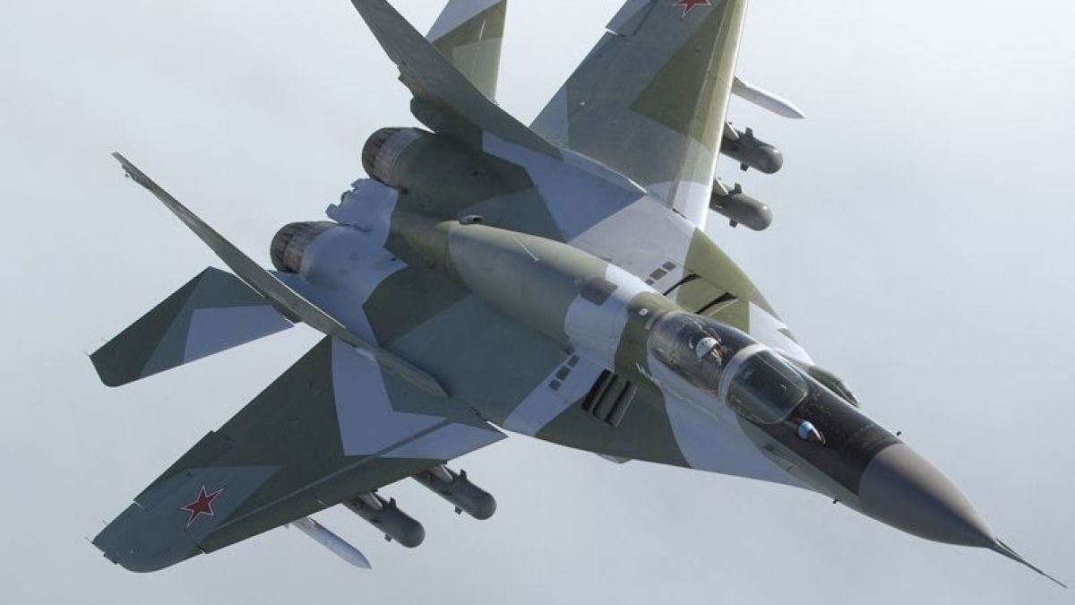 Решено: Купуваме нов боен самолет и два военни кораба