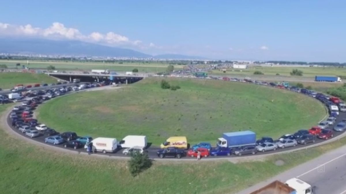 Вижте ВИДЕО от днешния рекорд за Гинес 