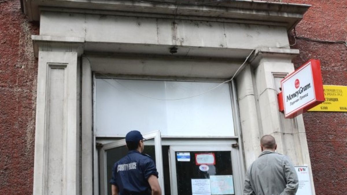 Изплуваха нови скандални подробности за обира на века за над 2 млн. лв. в Хасково!