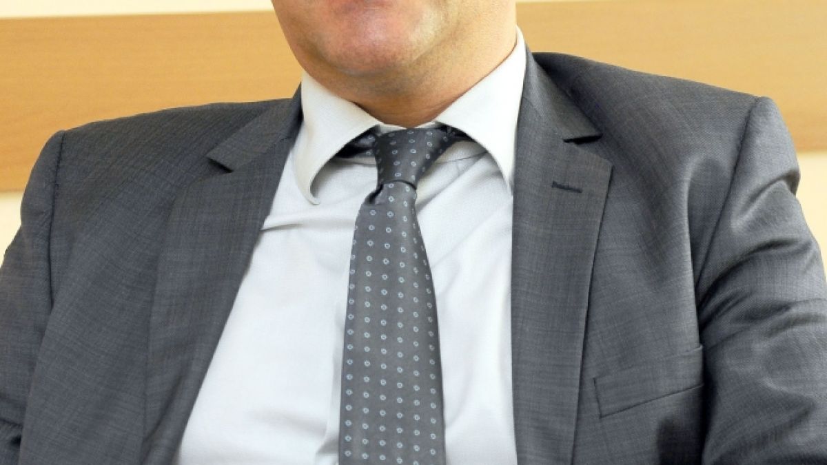 Лукарски изригна срещу Радан: Едни бивши колеги от маргинална политическа формация