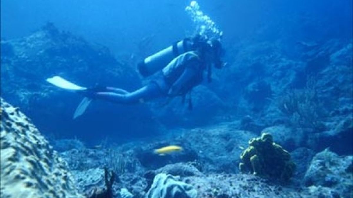 Зарязаха изчезналия водолаз в пещерата 