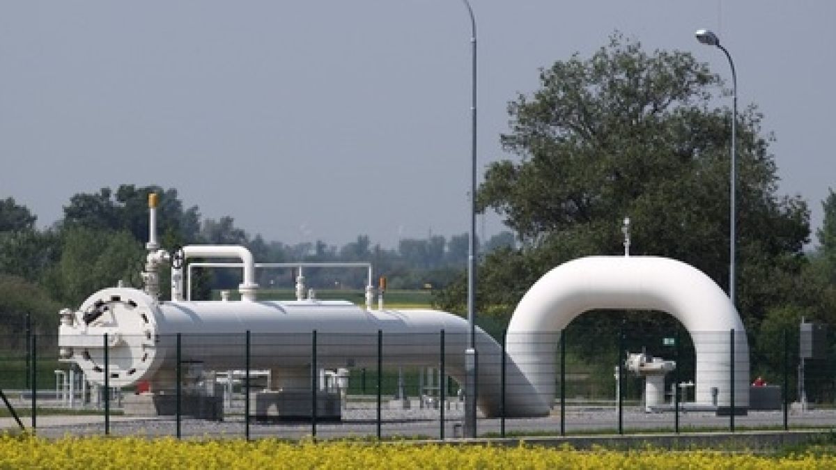 Експлоатацията на новия газопровод между Украйна и Полша ще започне през 2020 г.