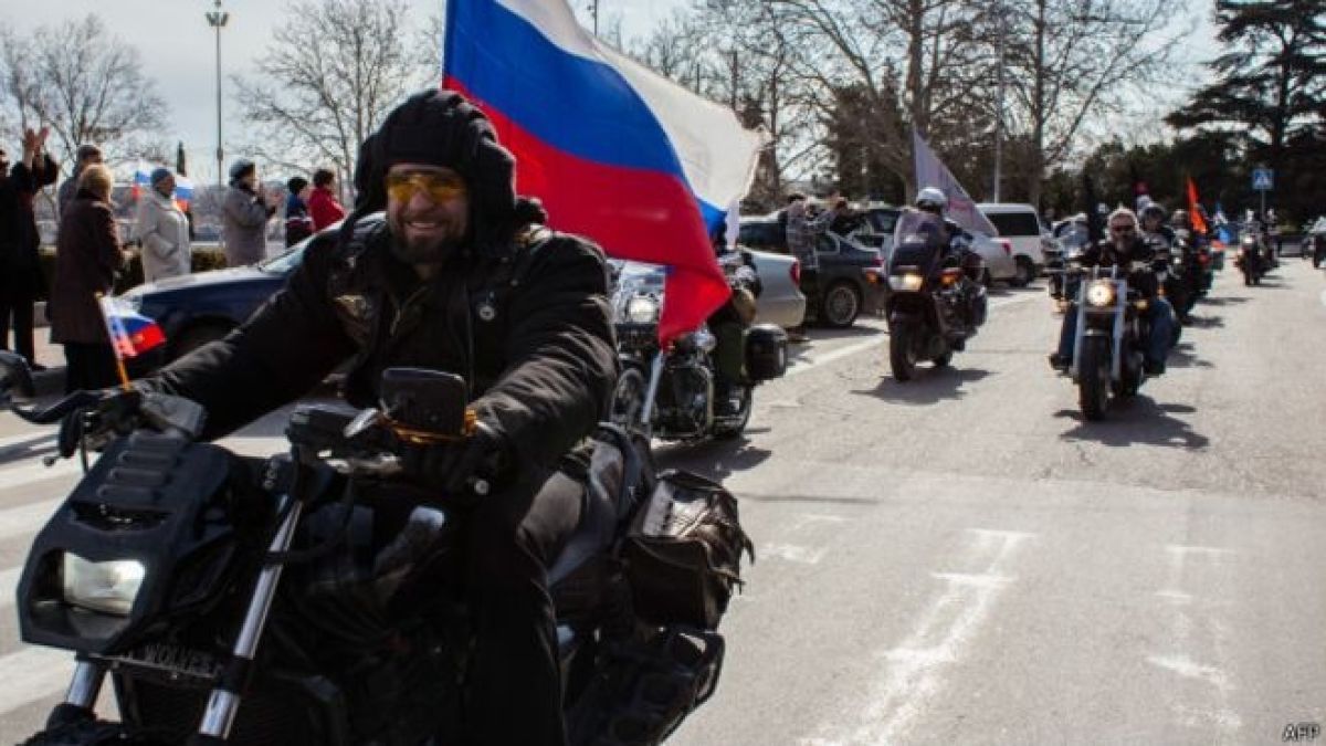 "Нощните вълци" на Путин нахлуват в България