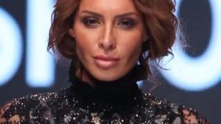 Черната Златка дава уроци на млади кифли