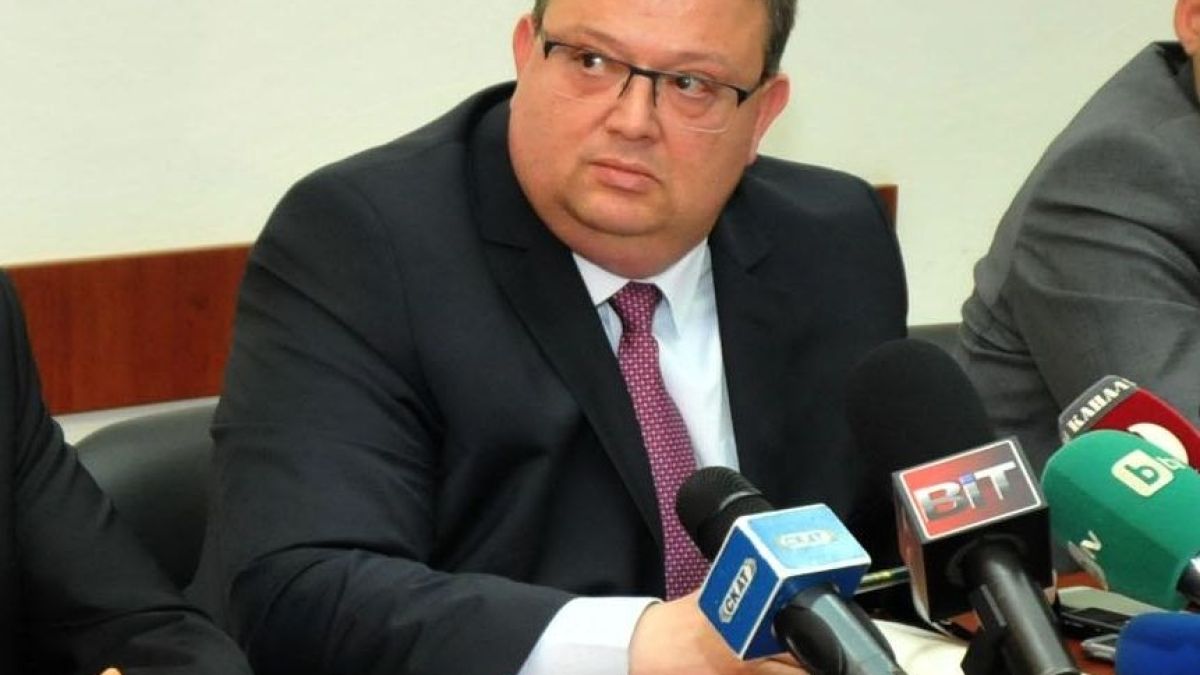 Цацаров: Скоро ще има обвинени за АЕЦ "Белене"