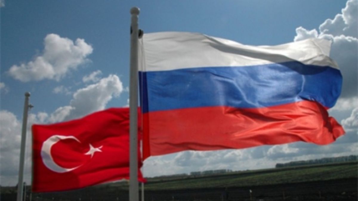 Кремъл обяви, че отменя ограниченията върху туризма в Турция  