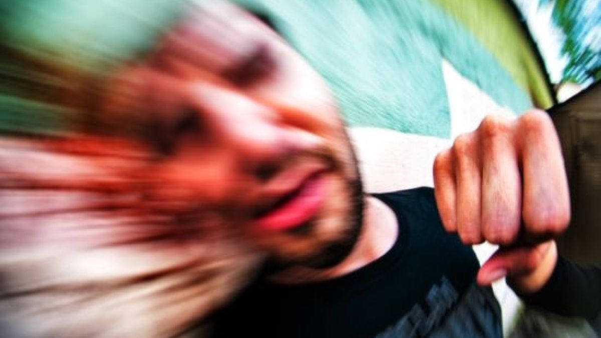 Съперници за сърце на дама се клаха в Бургас
