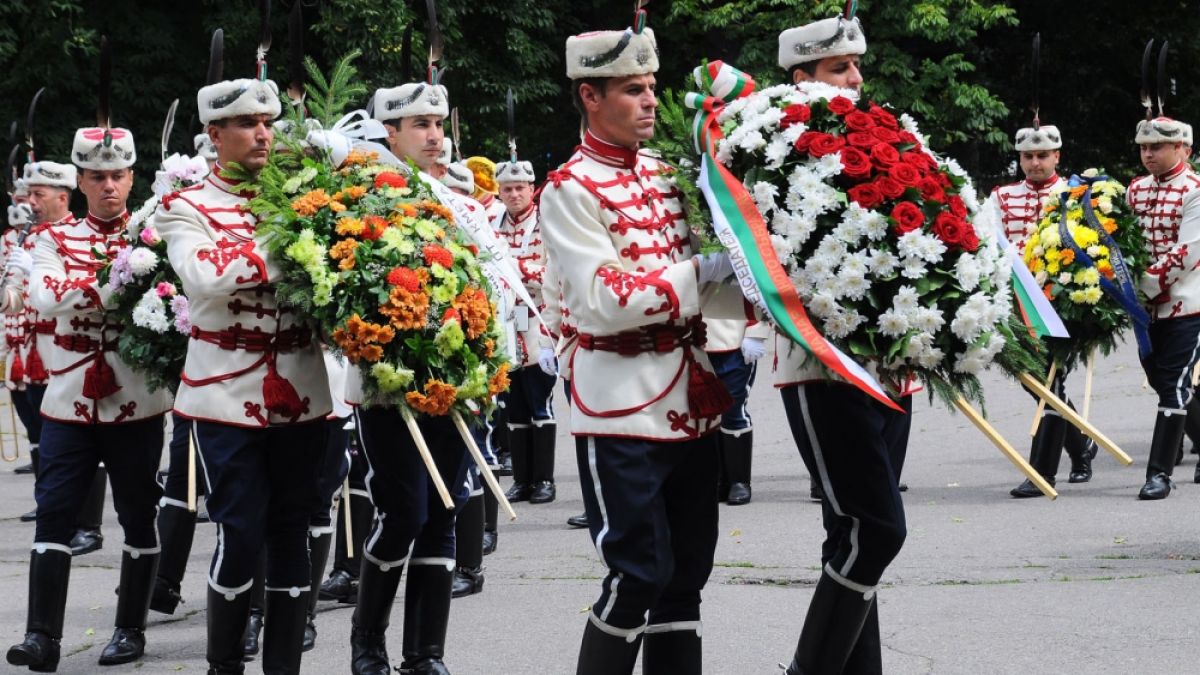 Церемонията за годишнината на Левски ще бъде в само с участието на гвардейци