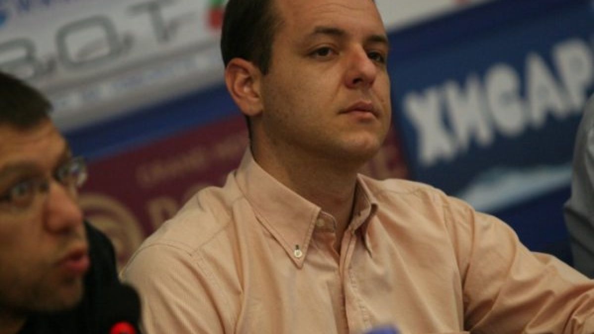 Сандов скачал на бой на делото за Пирин