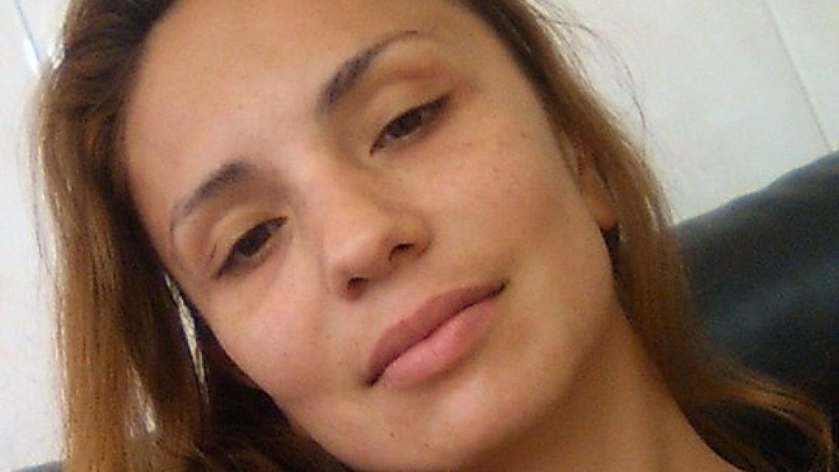 Познахте ли я? Да, това е Лейди Би без грим, 100% натурална (СНИМКА)