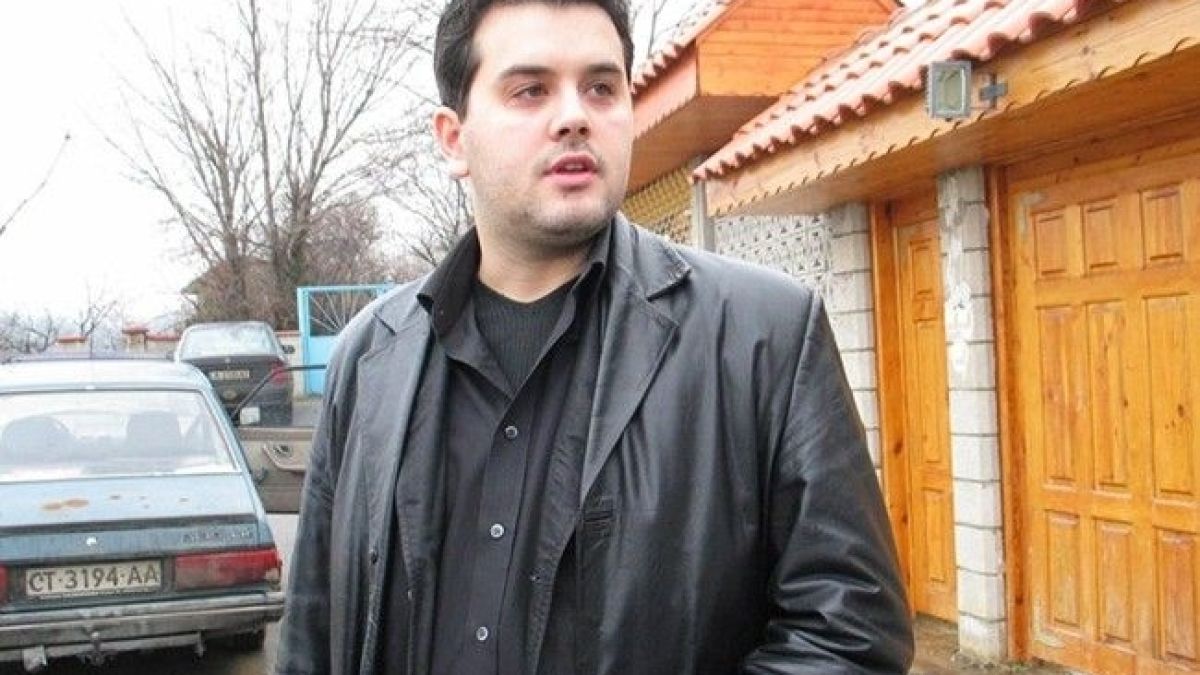Вдовицата на убития Боби Манджуков преживя мъката и се врече във вярност на крупен бизнесмен