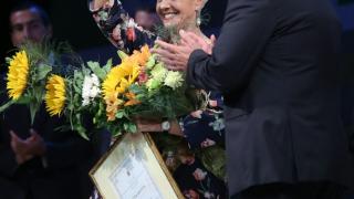 Райна Кабаиванска с награда за принос в областта на музиката  