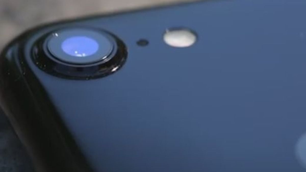 Ето колко точно струва на Apple изработката на iPhone 7 (ВИДЕО)   