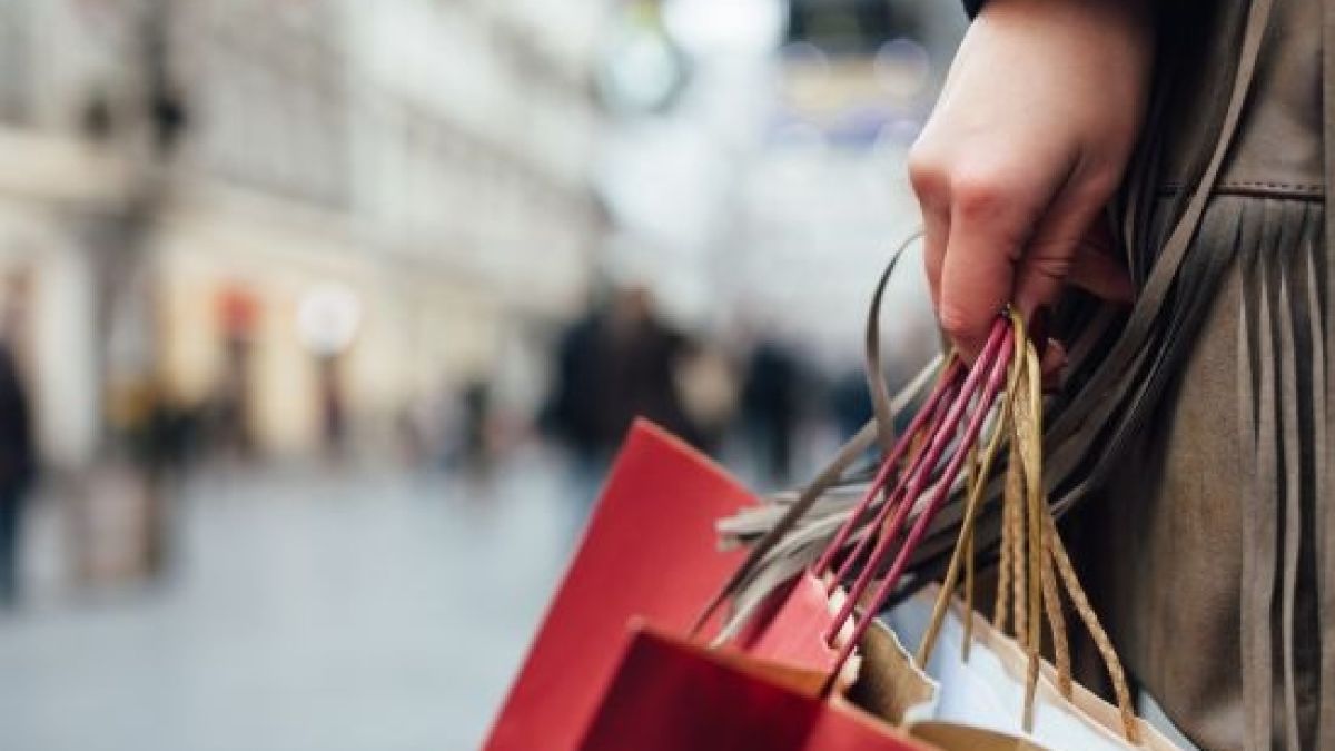 Съд посочи как ни лъжат в магазините за цената на кашкавала и още 10 продукта! Четете внимателно!
