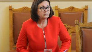 Бъчварова нападна остро Радев и нареди: Президентът да уволни автора на изявлението си