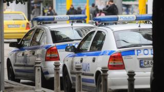 Арест за пловдивчанин, нападнал жена и дете