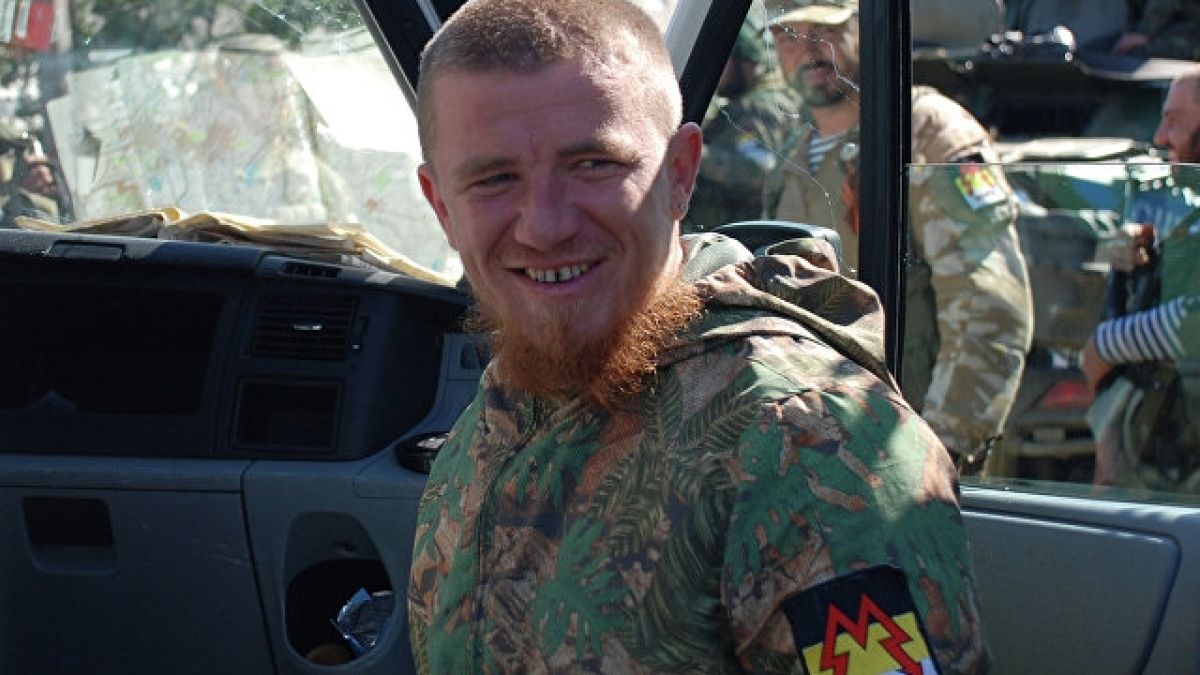 Извънредно в БЛИЦ: Кърваво ВИДЕО 18+ показа нови кадри от убийството на легендарния опълченец Моторола, вдовицата Елена е в шок