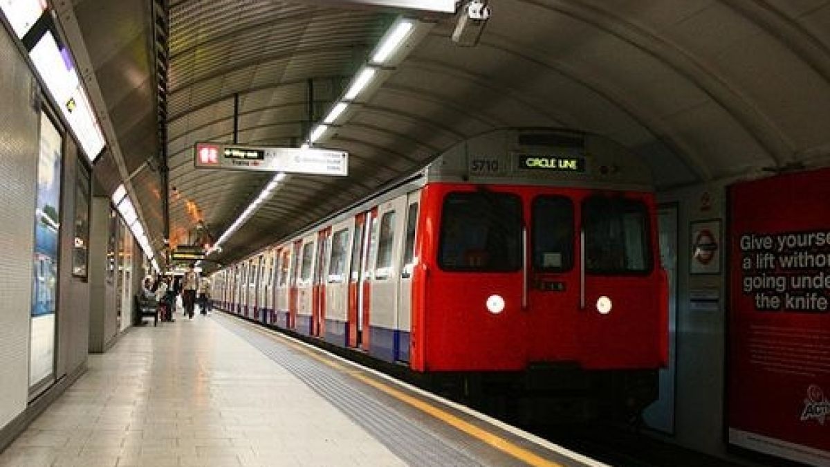 В Лондон сгащиха тийнейджър, заподозрян в поставянето на бомбата в метрото