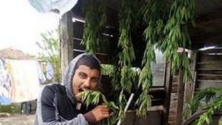 Нови скандални разкрития за хомопедофила Васил Чолаков!