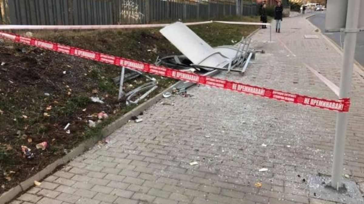 Първи СНИМКИ от страшната катастрофа в столицата
