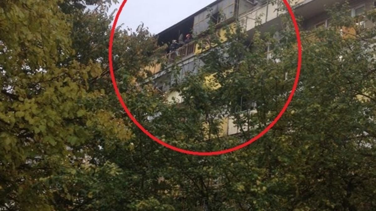 Огнен ад във Варна! Мъж е откаран в болница в критично състояние (СНИМКИ)