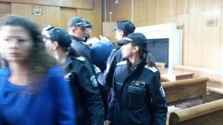 Първо в БЛИЦ! Съдиите решиха съдбата на изрода, убил стариците в Пазарджик