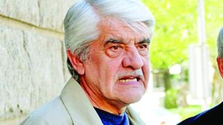 „ШОУ“ пръв писа за скандалната дедесарка Димитринка Фурнаджиева 