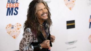 Фронтменът на Aerosmith има повод да почерпи 