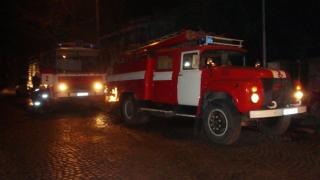 Първо в БЛИЦ: Голям пожар бушува в София!