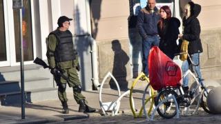 Снайперисти окупираха Джумаята в Пловдив (СНИМКИ)